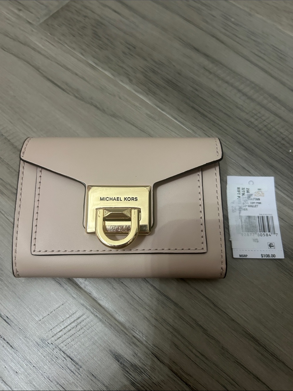 MICHAEL KORS Blush Pink Leather Wallet with Gold Lock